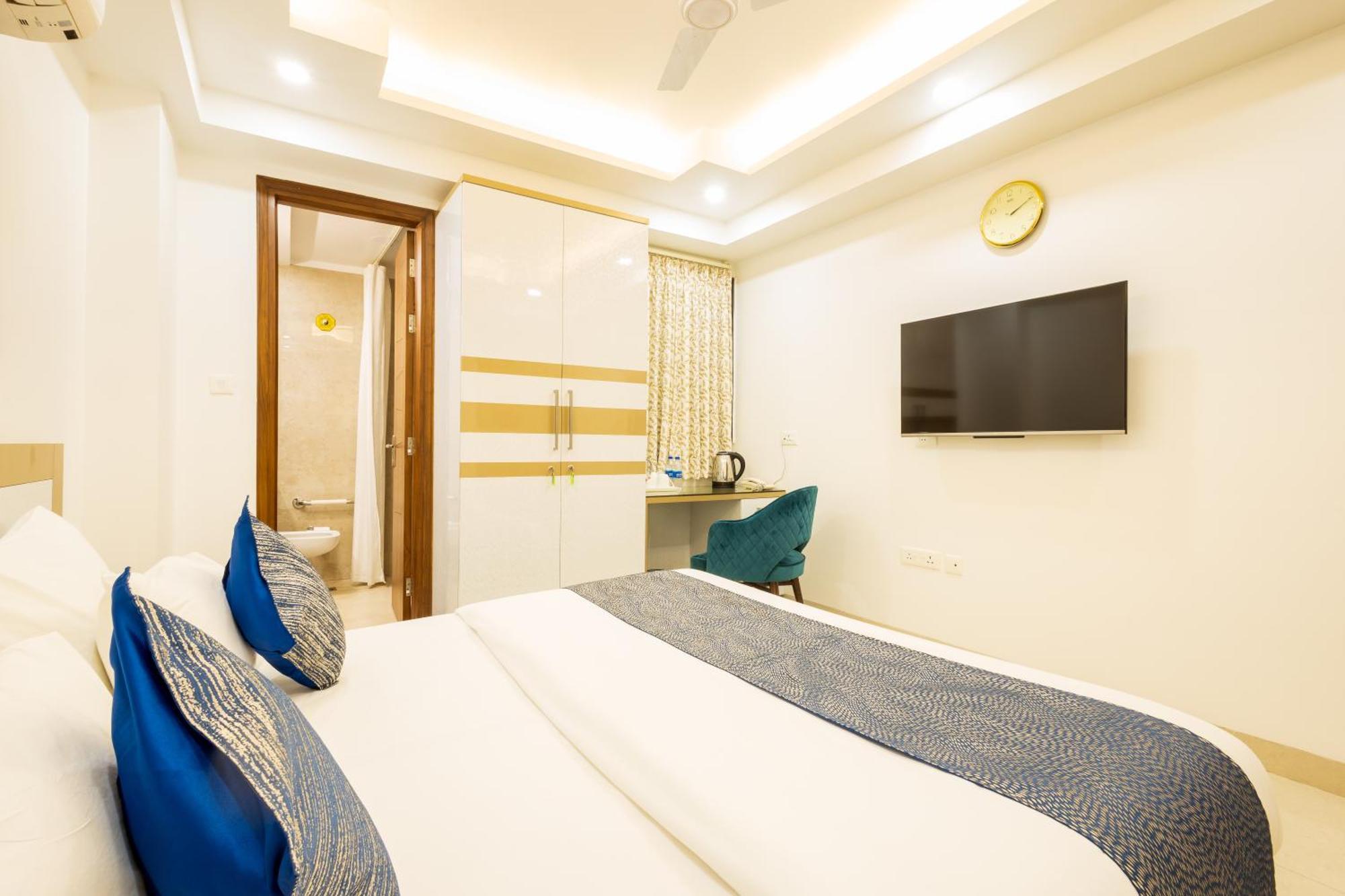 Hotel Krish - Near Medanta And Fortis Hospital Gurugram Gurgaon Dış mekan fotoğraf